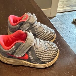 Nike Kids Gray and Pink Sneakers
